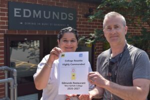 Jyotsna Kharbanda and Stuart Ascott with the highly recommended AA Rosette certificate