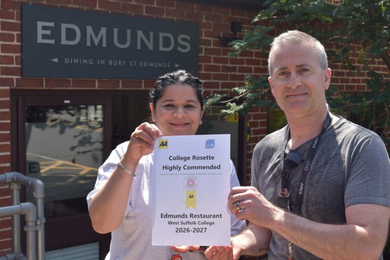 Jyotsna Kharbanda and Stuart Ascott with the highly recommended AA Rosette certificate